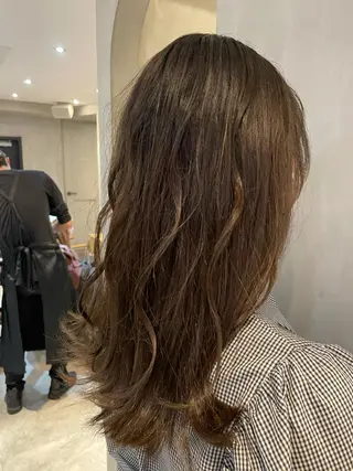 セミロング 複雑履歴に対応ブリー チ無しダブルカラーのヘアスタイル