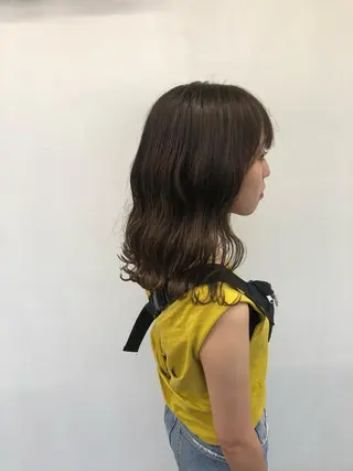 ミディアム カラー 東條 克義のヘアスタイル