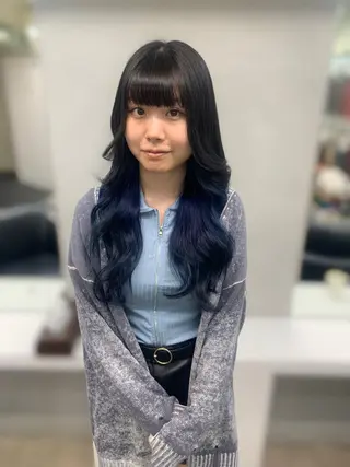 セミロング カラー ヘアアレンジ 個性爆弾💣 ダブルカラー/ゆかのヘアスタイル