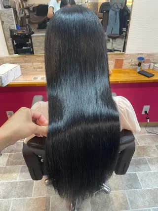 ロング カラー YUI/ ブリーチカラー🌷のヘアスタイル