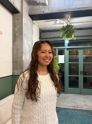 ロング パーマ HAIR STUDIO BOGHA所属・suzuki yuunaのヘアスタイル