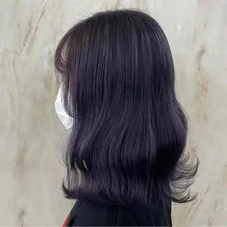 ミディアム カラー なつき/派手髪カラー /艶髪カラーのヘアスタイル