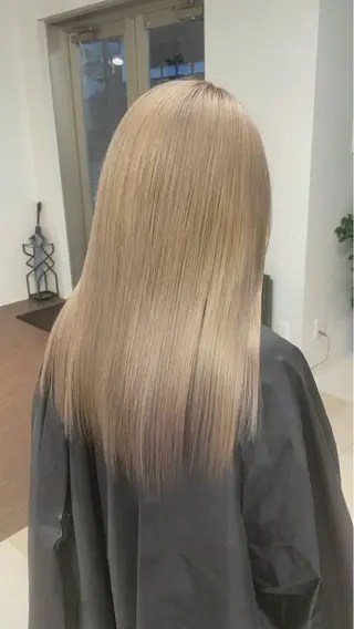 セミロング カラー B.Chance カラーリスト　ペーのヘアスタイル