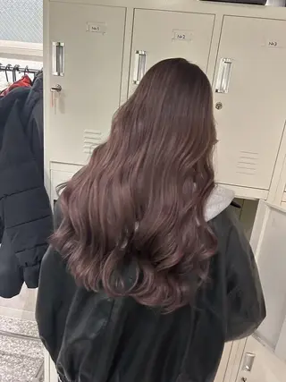 カラー ミディアム TIGRE kamitoriのヘアスタイル