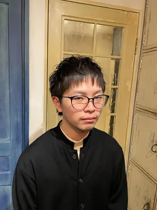 ショート メンズ 山本 優志のヘアスタイル
