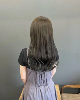 ロング カラー 暗髪とオリーブ🌿 渡辺拓人のヘアスタイル