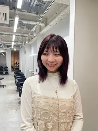 ミディアム ブリーチなし透明感 🪄aoi🤎のヘアスタイル