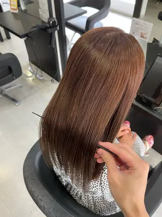 ロング カラー 諸岡 玲のヘアスタイル