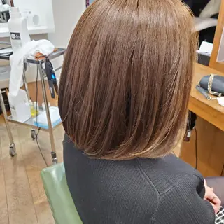 ミディアム カラー 武藤 虎太朗のヘアスタイル