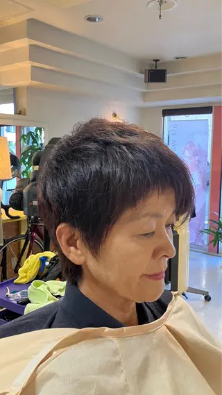 ショート 横田 尚登のヘアスタイル