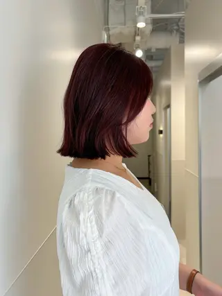 ショート カラー パーマ ヘアアレンジ メンズ 切りっぱなしヘアボブ ミディアムヘアRYOのヘアスタイル