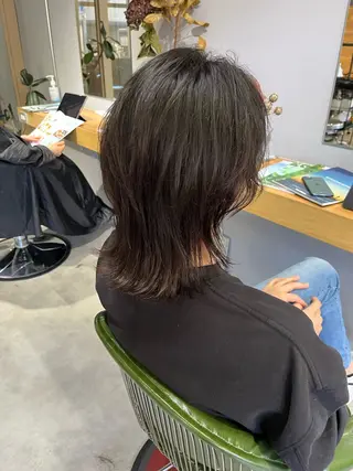 ミディアム 透明感ハイトーン🦄 キラ🌈のヘアスタイル
