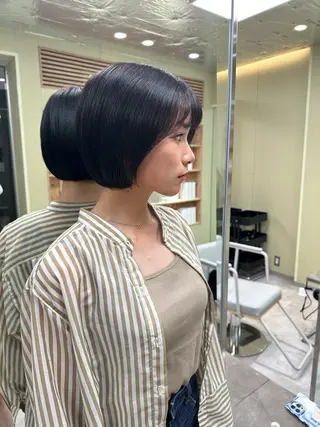 ミディアム ボブ/ぱつっとボブ/ 谷口 海星のヘアスタイル