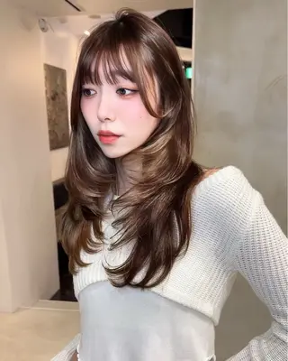 ロング カラー 中韓🇨🇳🇰🇷 🤍TAKAHIROのヘアスタイル