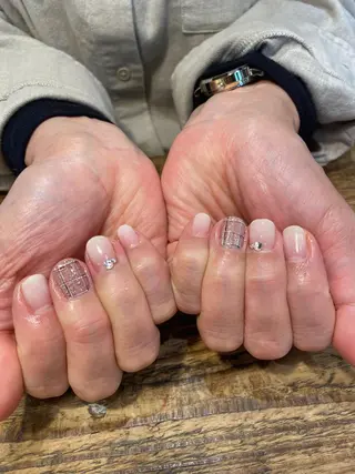 ネイル 佐藤  悠子のネイルデザイン