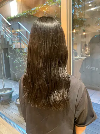 セミロング 大人可愛い♡コテ巻き パーマ🌼杉田 萌恵のヘアスタイル