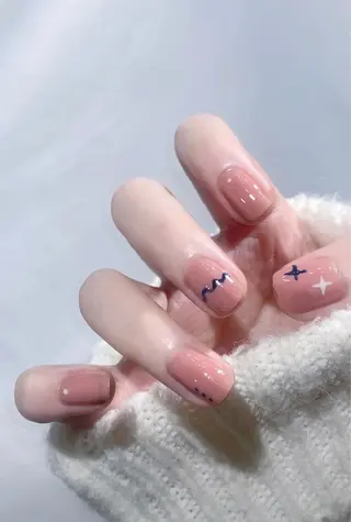 ネイル シ シのネイルデザイン