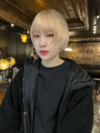 ショート カラー haco＋所属・圧倒的デザイン力 店長🎨RENAのヘアスタイル