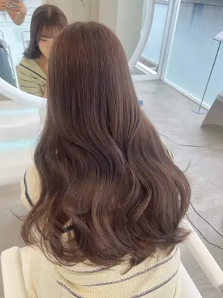 ロング カラー レイヤーカット 透明感カラー表参道のヘアスタイル