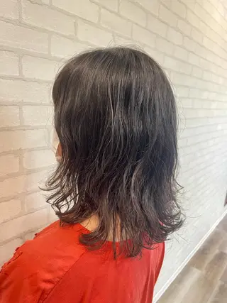 ミディアム 🐤 ゆい🐓のヘアスタイル
