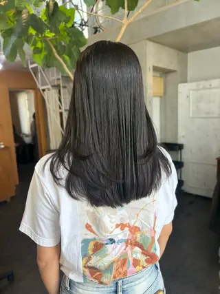 ミディアム モリモト サナのヘアスタイル