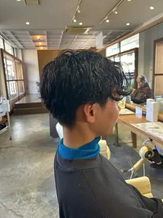 ショート パーマ メンズ 佐藤 悠生 メンズパーマ.カットのヘアスタイル