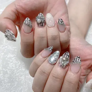 ネイル Queens momoのネイルデザイン