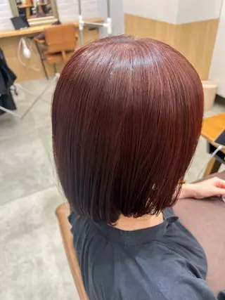 ロング レイヤー・カット モデル・透明感カラーのヘアスタイル