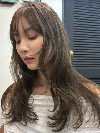 ミディアム カラー パーマ レイヤー/透明感/ ブリーチなし/わかなのヘアスタイル