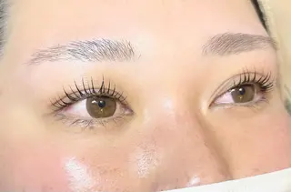 マツエク・マツパ 🍒眉毛/まつ毛 Sanaの眉毛・アイブロウイメージ