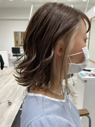 カラー レイヤー/くびれ/ 縮毛/チェレ金剛のヘアスタイル