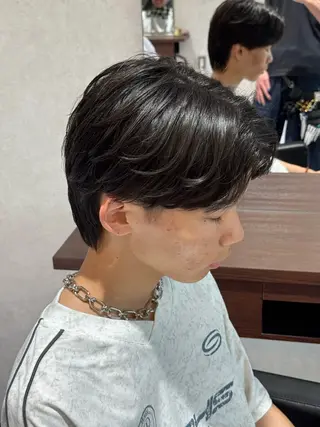 ショート パーマ メンズ 東 拓己のヘアスタイル