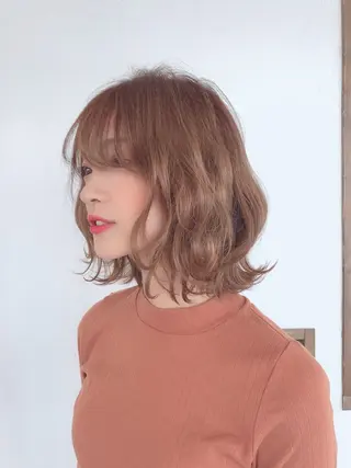 ミディアム LOOP hairのヘアスタイル