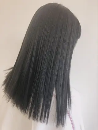 ロング Rina のヘアスタイル
