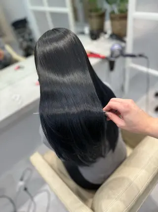 ロング 髪質改善/縮毛矯正 カラニのヘアスタイル