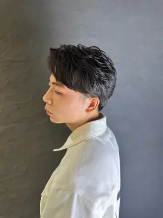 ショート パーマ メンズ 中嶋 紘夢のヘアスタイル