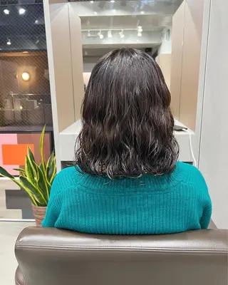 ミディアム カラー パーマ ヒナ/酸性ストレート ・艶カラー🌿のヘアスタイル