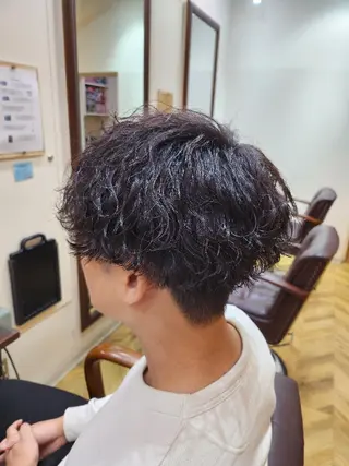 メンズ パーマ 清潔感×垢抜けヘアー ✂︎タカダリョウマのヘアスタイル