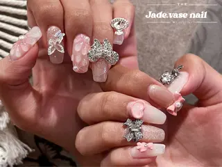 ネイル ✰Jade.vase 银座のネイルデザイン