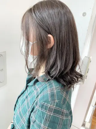 ミディアム カラー パーマ 白髪ぼかしハイライト 柳川拓哉のヘアスタイル