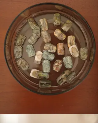 ネイル Locèlon .のネイルデザイン