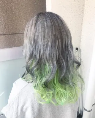 ロング カラー 岩谷/ブリーチ 🪽透明感カラーのヘアスタイル