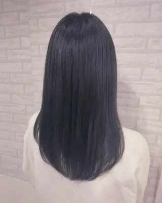セミロング カラー RU RIのヘアスタイル