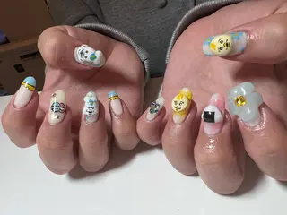 ネイル 髙城 亜紀のネイルデザイン