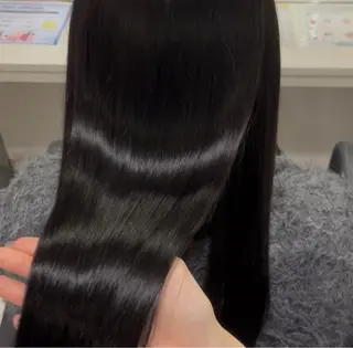 ロング カラー 🦋REISA🦋 エクステ×ハイトーンのヘアスタイル