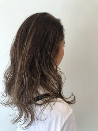 ロング カラー ヘアアレンジ メンズ キッズ ネイル マツエク・マツパ 透明感カラー🤎 ゆりのヘアスタイル