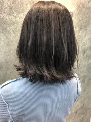 ミディアム Noyヨシモト ヒロトのヘアスタイル