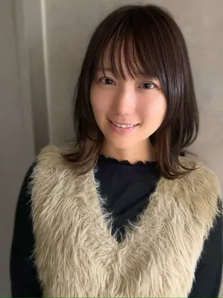 ミディアム 髪質改善✨艶髪✨ レイヤーカット 田畑のヘアスタイル