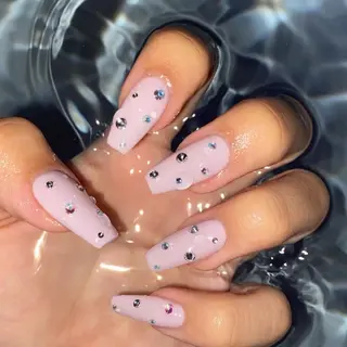 ネイル 𝐍𝐄𝐎 𝐉𝐔𝐑𝐈のネイルデザイン