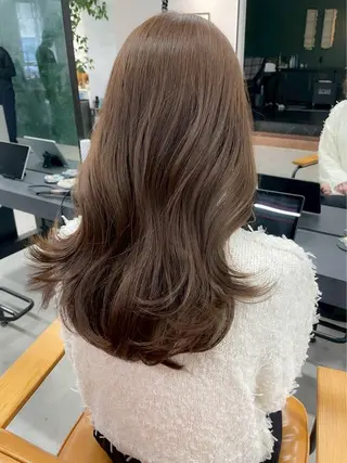 ロング かおり/似合わせ/ 透明感カラーのヘアスタイル